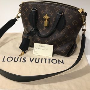 New Flower Zipped Tote BB